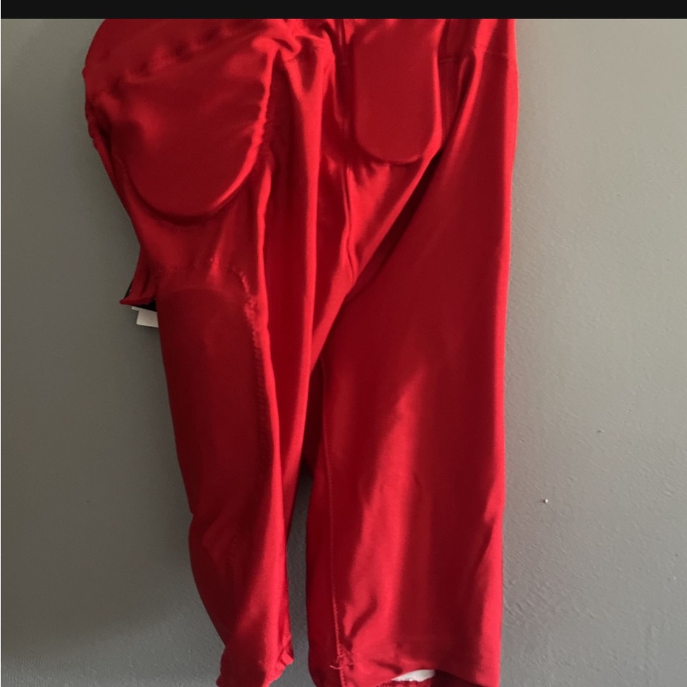 Youth padded sport pants size xl